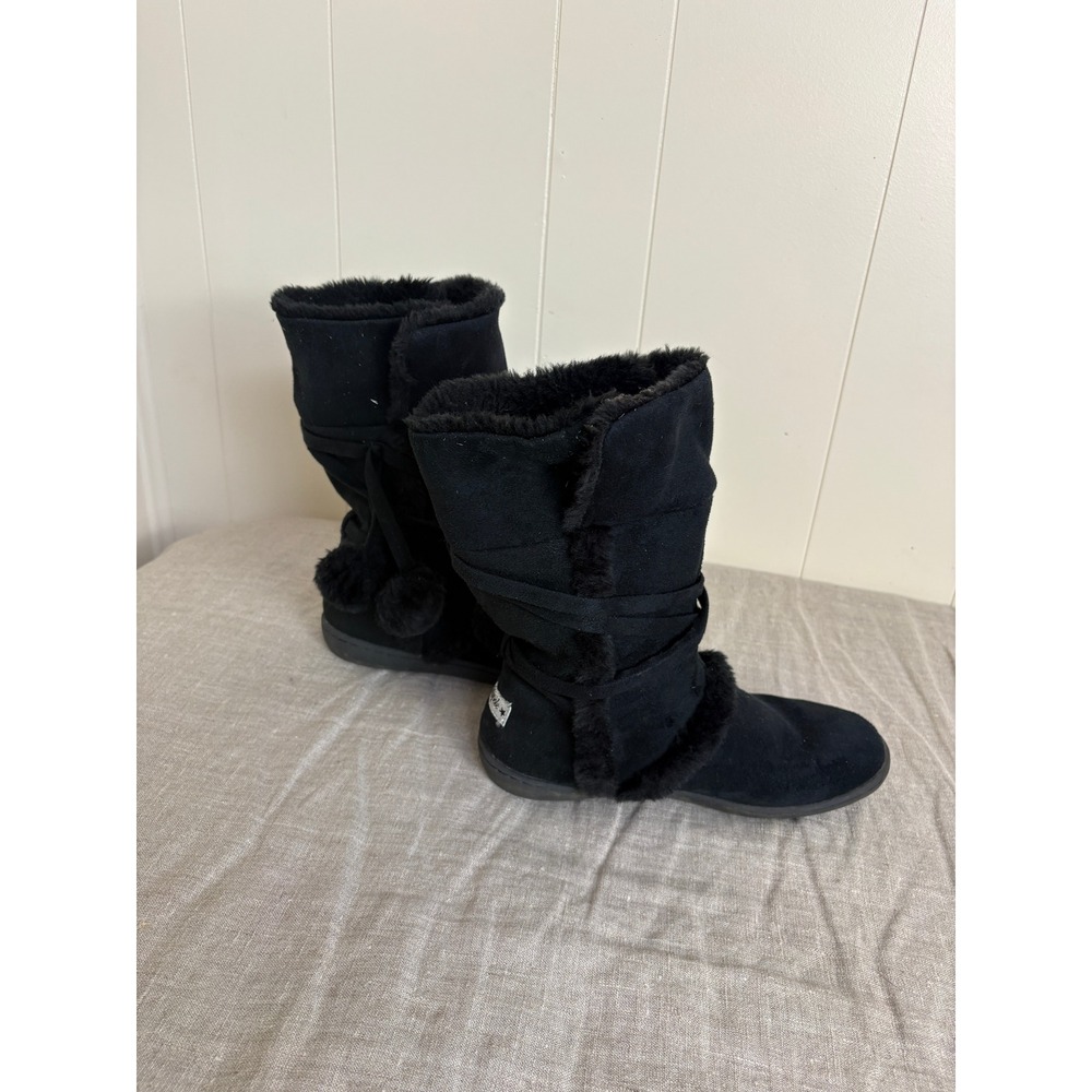 Southpole Cabin 2M Boots Womens 7.5 Black Faux Fur Pom Pom Y2K Mid Calf - Picture 3 of 7